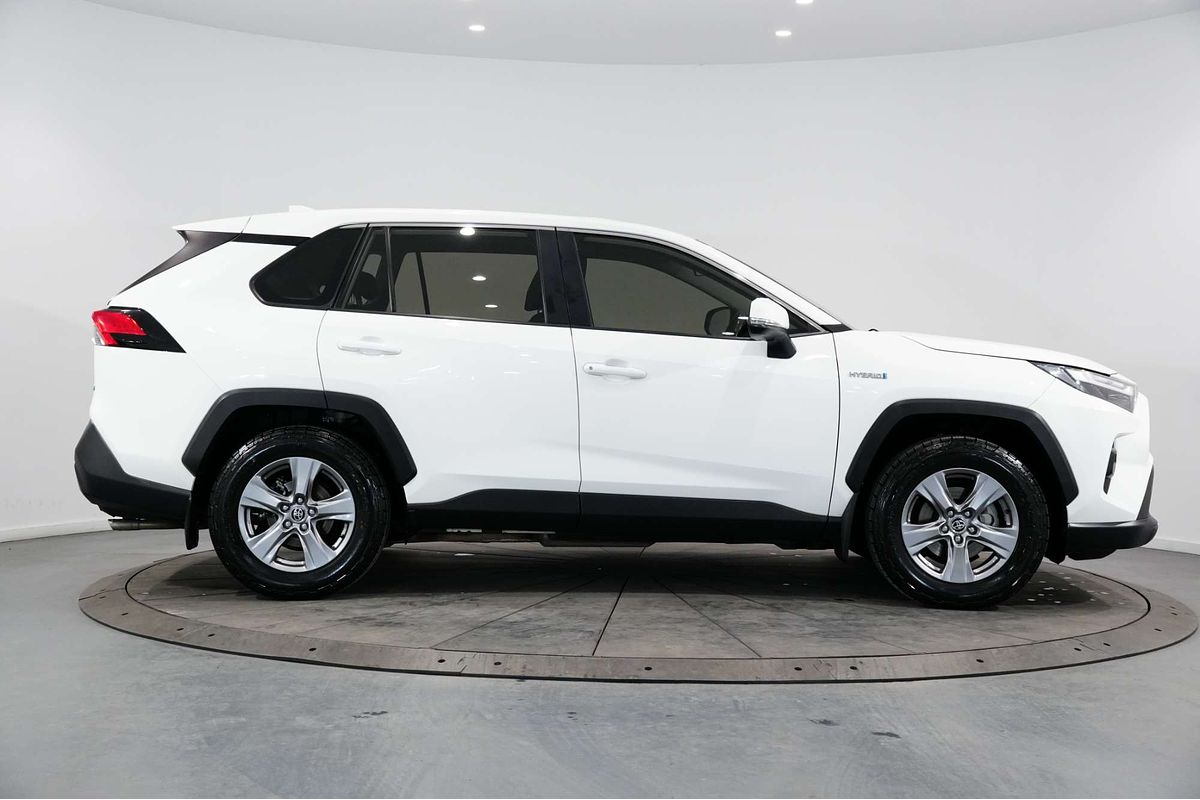 2022 Toyota RAV4 GX AXAH54R