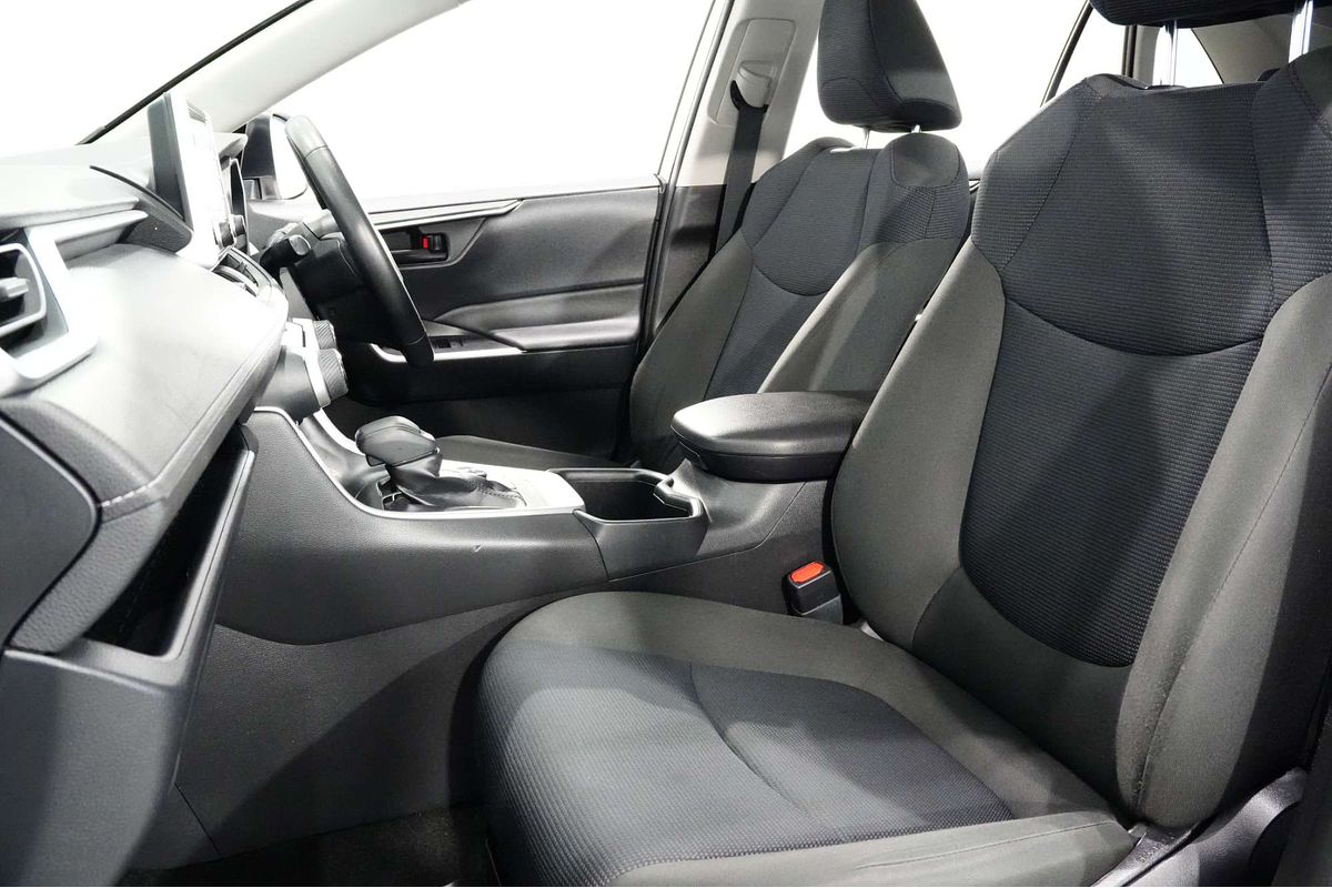 2022 Toyota RAV4 GX AXAH54R