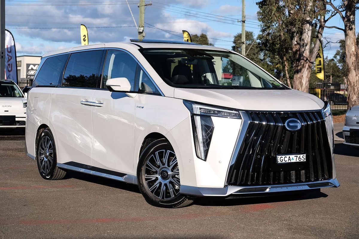 2026 GAC M8 Luxury
