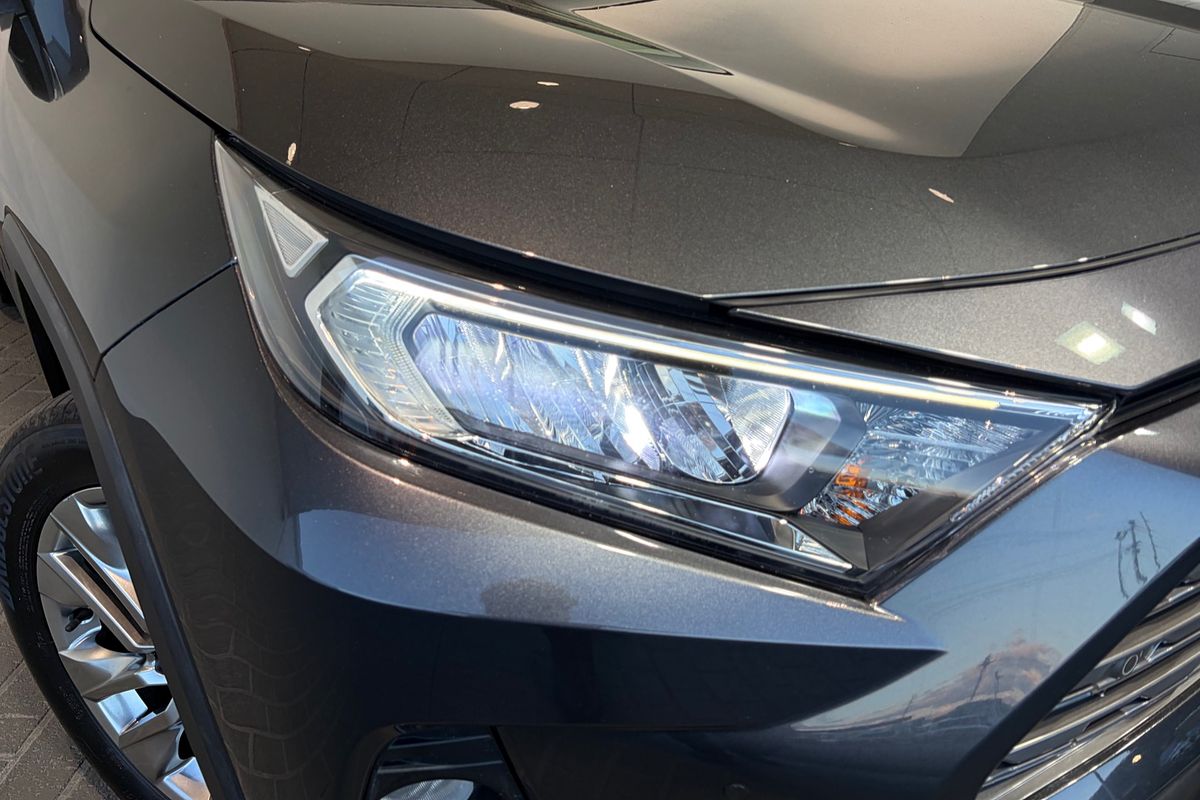 2020 Toyota RAV4 Cruiser MXAA52R