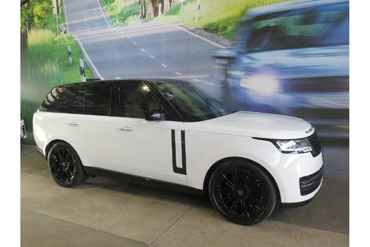 2024 Land Rover D350 HSE L460