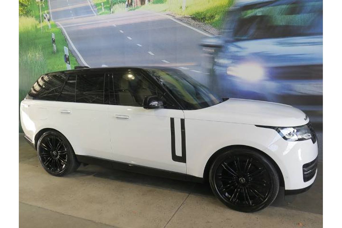 2024 Land Rover D350 HSE L460