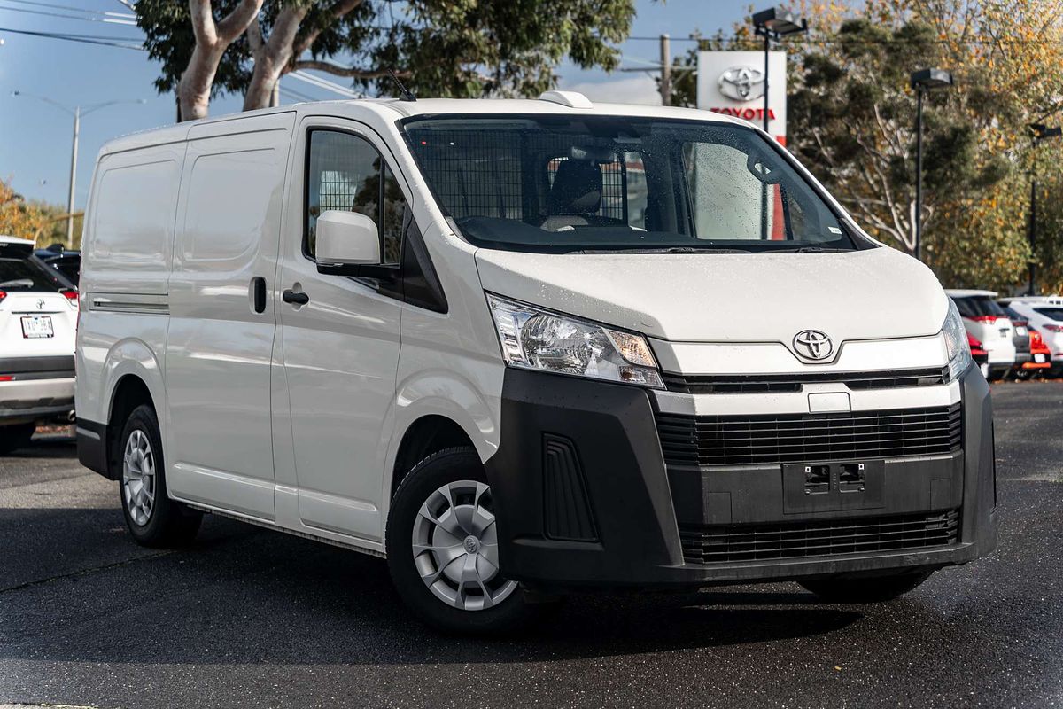 2021 Toyota Hiace GDH300R LWB