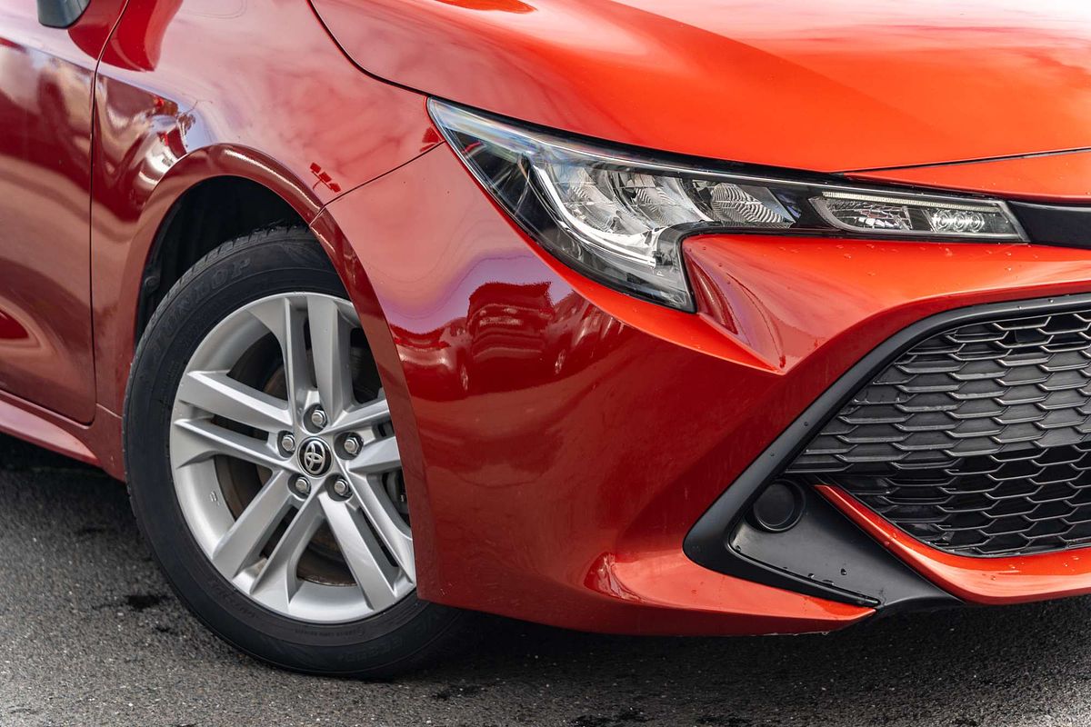 2018 Toyota Corolla ASCENT SPORT MZEA12R