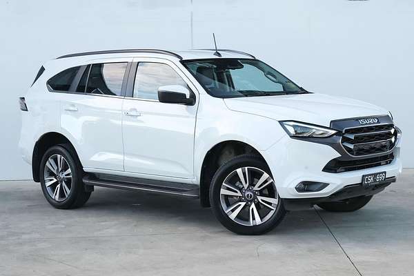 2023 Isuzu MU-X LS-T