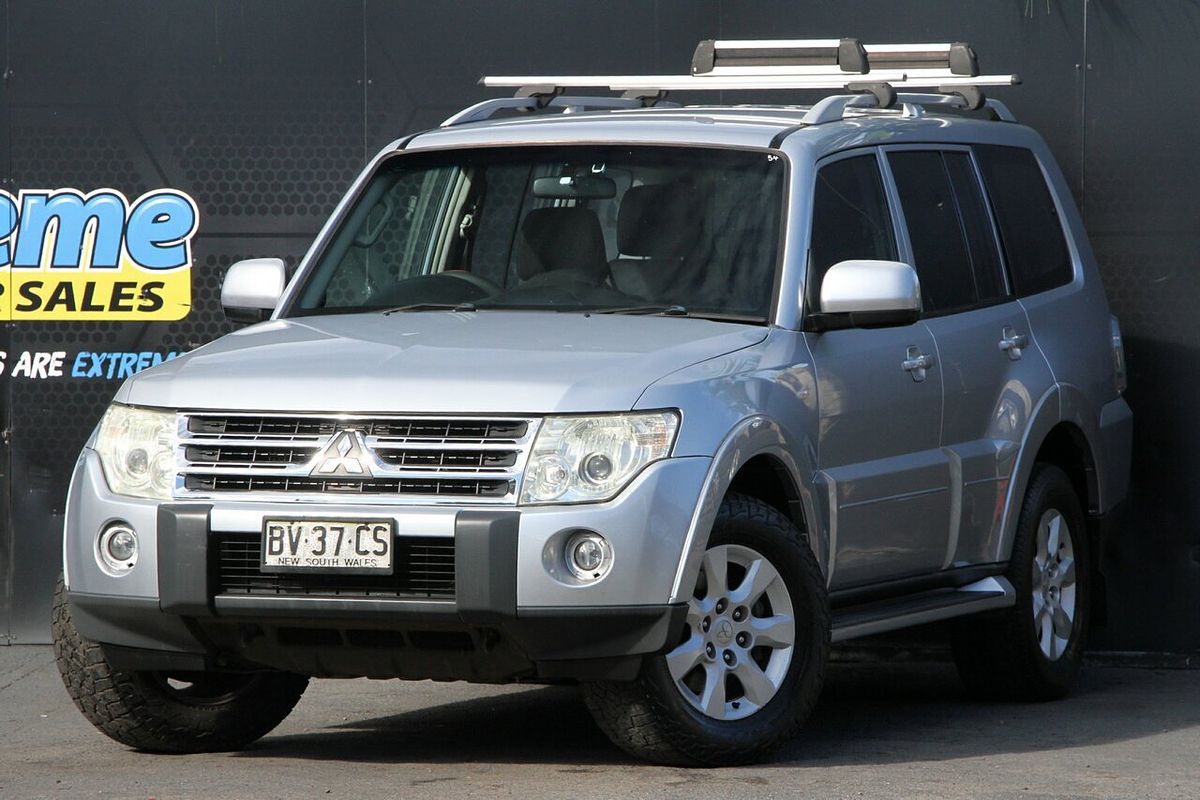 2009 Mitsubishi Pajero GLS NT