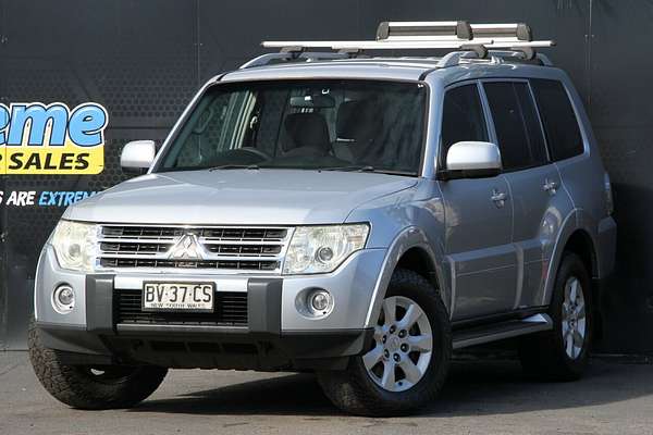 2009 Mitsubishi Pajero GLS NT