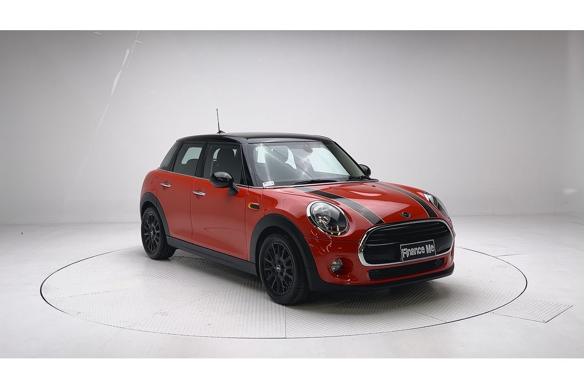 2018 MINI Hatch Cooper F55 LCI