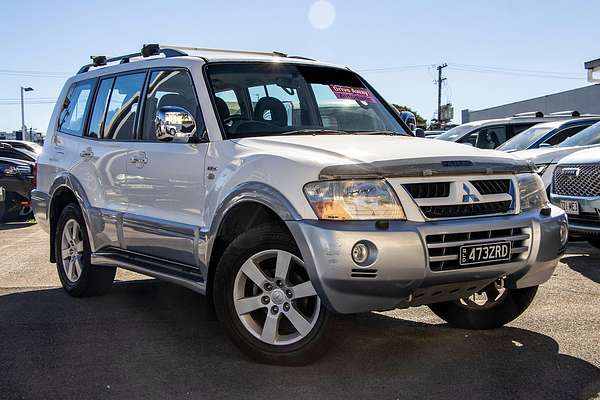 2004 Mitsubishi Pajero Exceed NP