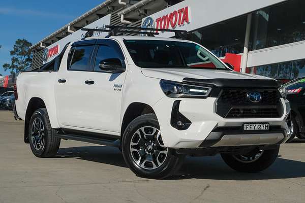 2023 Toyota Hilux SR5 GUN126R 4X4