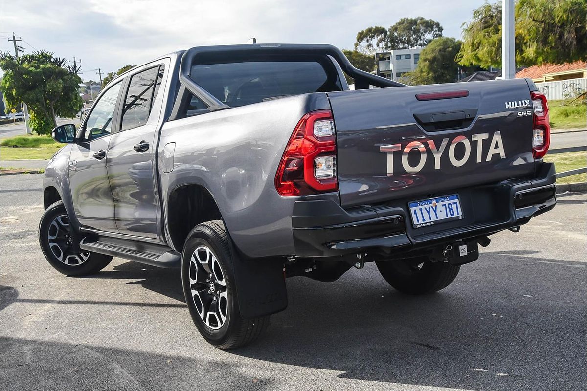 2024 Toyota Hilux SR5 48V GUN126R 4X4