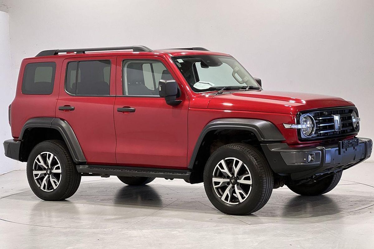 2023 GWM Tank 300 Ultra Hybrid P01