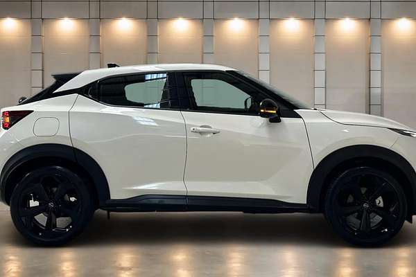 2023 Nissan JUKE ST-L F16
