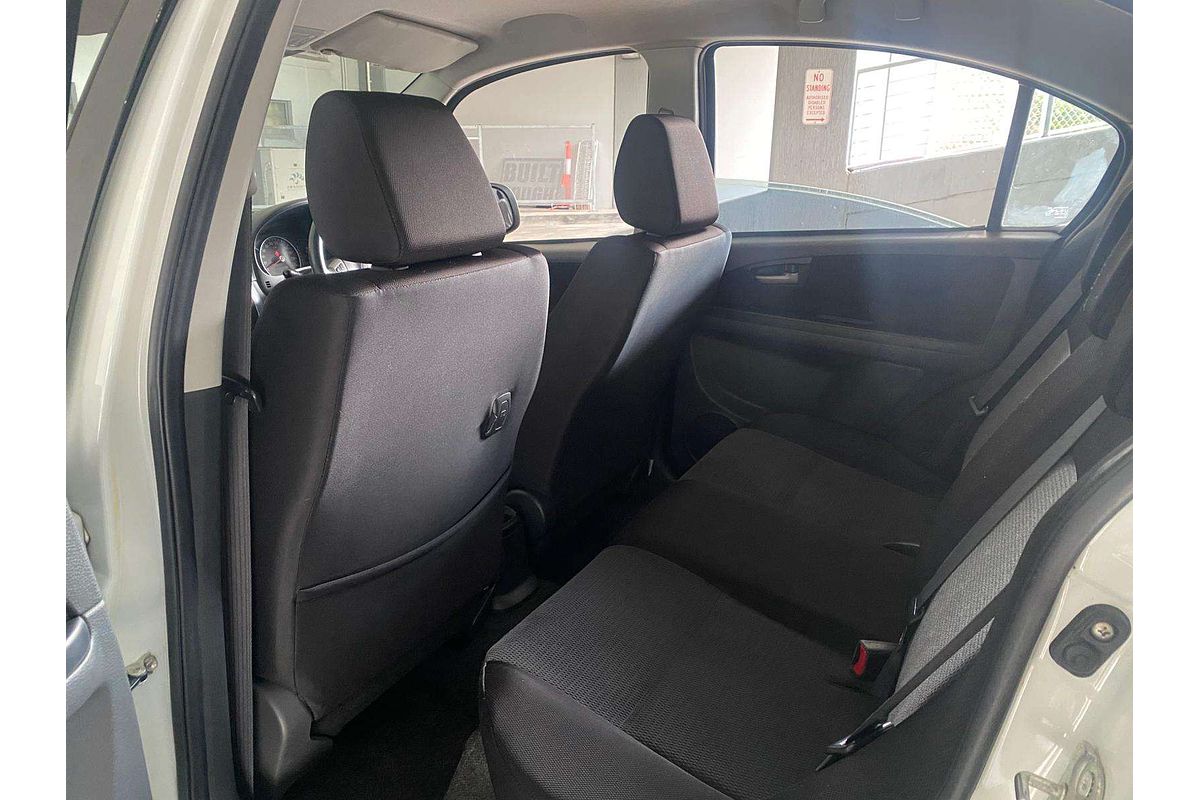 SX4 GY 2.0L 4Cyl MULTI POINT F/INJ 4 SP AUTOMATIC 4D SEDAN 