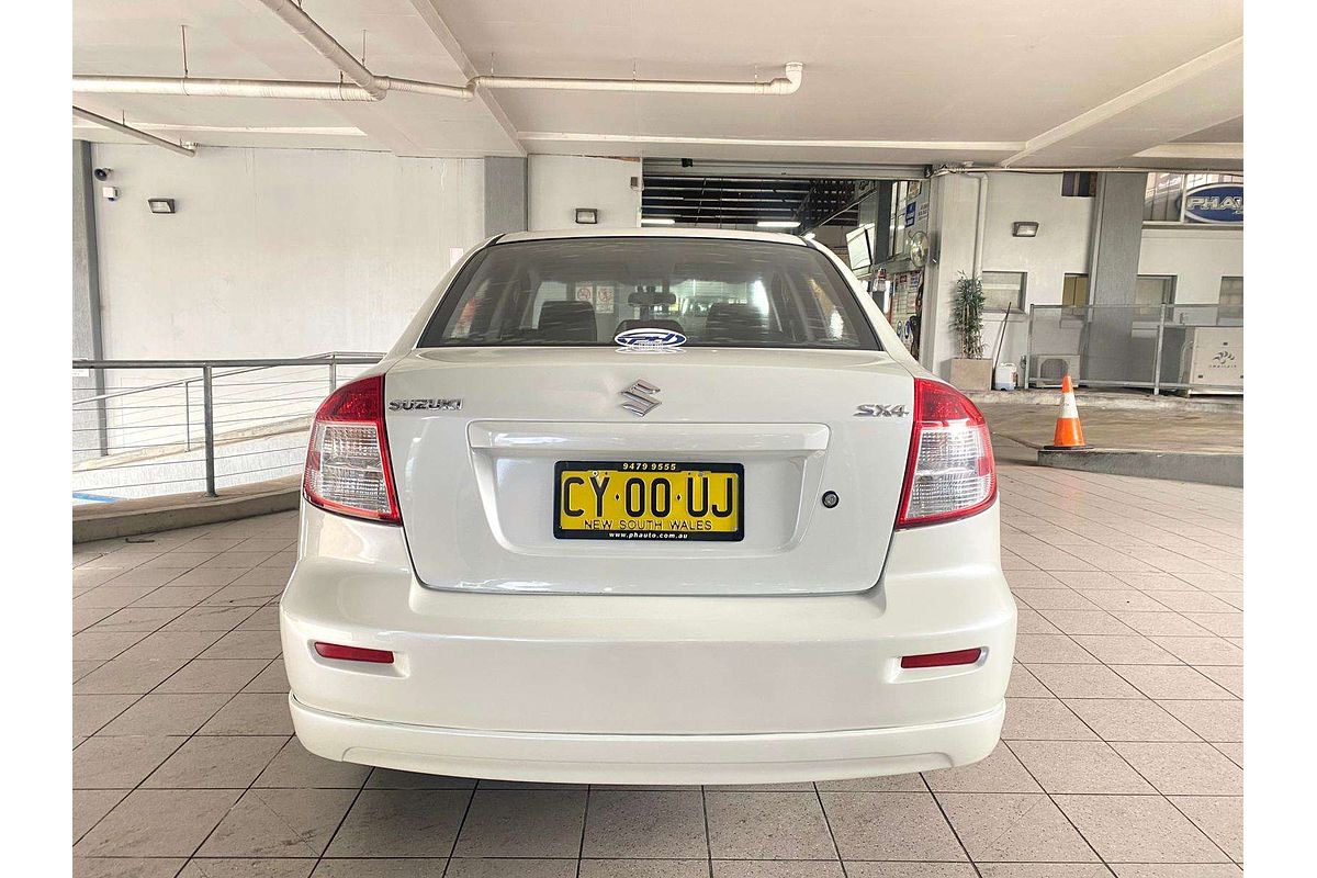 SX4 GY 2.0L 4Cyl MULTI POINT F/INJ 4 SP AUTOMATIC 4D SEDAN 