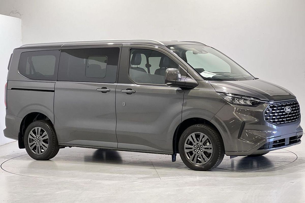 2025 Ford Tourneo Titanium X AV SWB