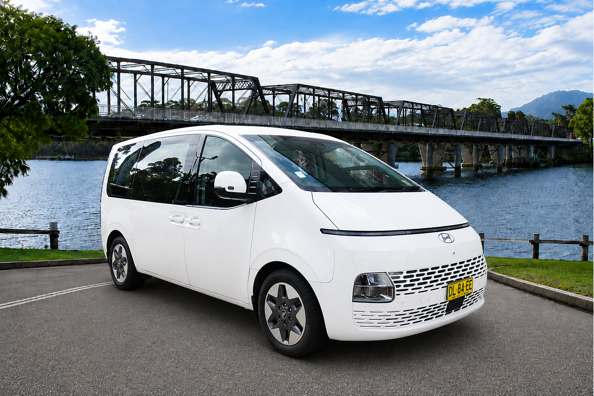 2024 Hyundai STARIA US4.V3