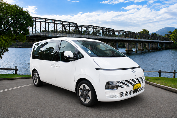 2024 Hyundai STARIA US4.V3