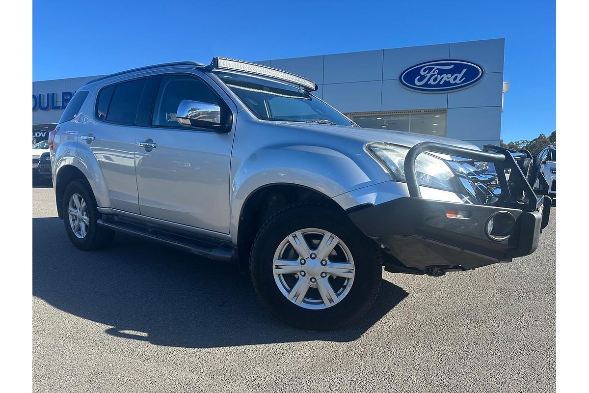 2016 Isuzu MU-X LS-T
