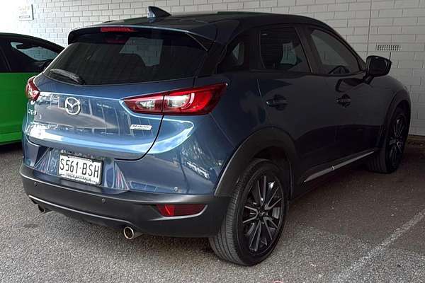 2017 Mazda CX-3 Akari DK thumb-1