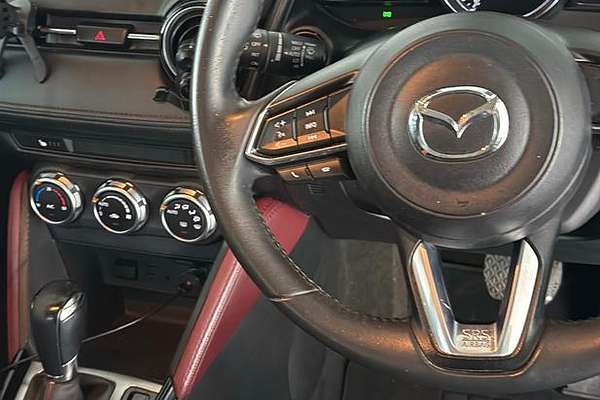 2017 Mazda CX-3 Akari DK thumb-5
