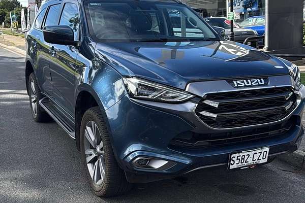 2023 Isuzu MU-X LS-T thumb-0