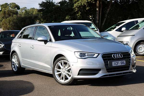 2014 Audi A3 Attraction 8V