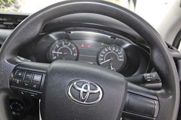 2016 Toyota Hilux Workmate GUN125R