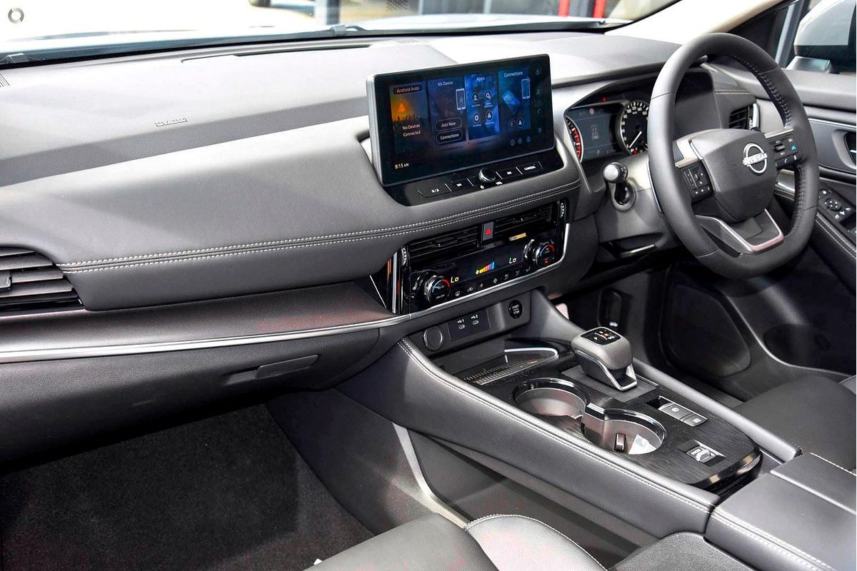 2026 Nissan X-TRAIL ST-L T33