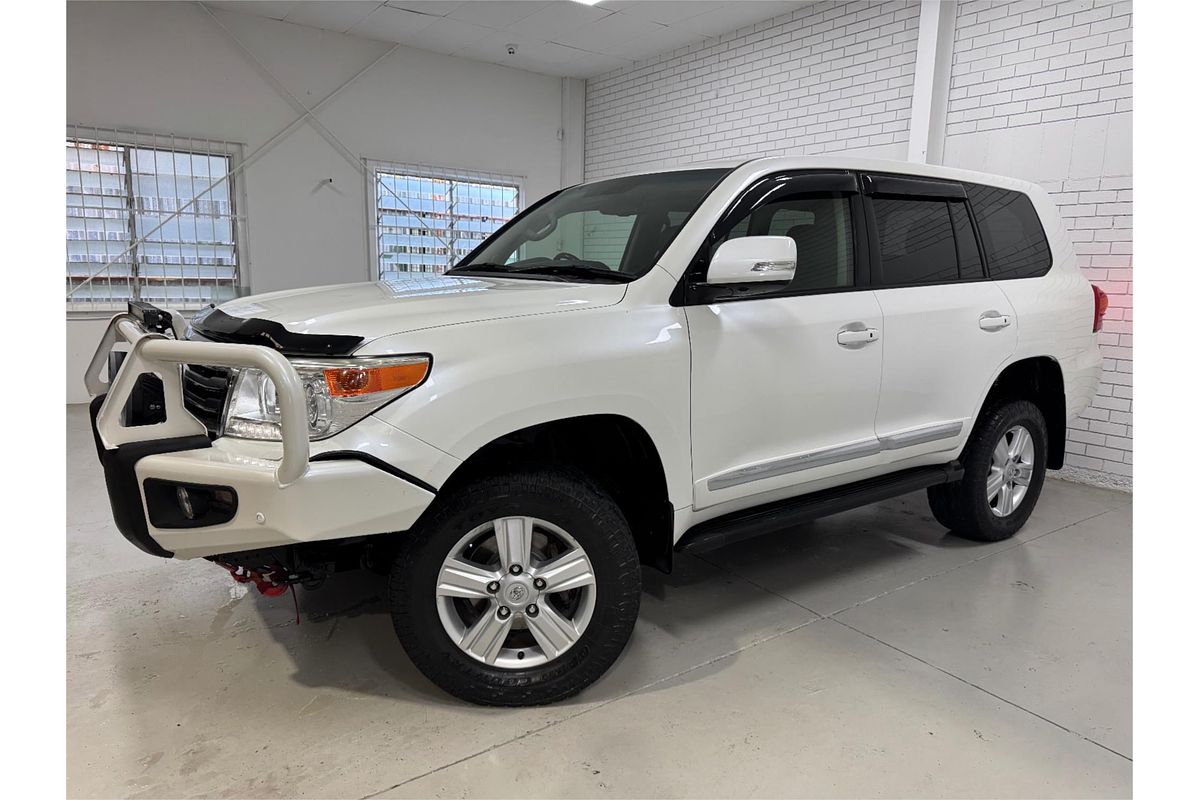 2015 Toyota Landcruiser SAHARA (4x4) VDJ200R MY16