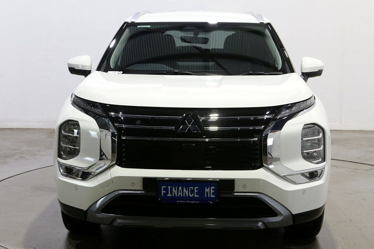 2025 Mitsubishi Outlander LS ZM