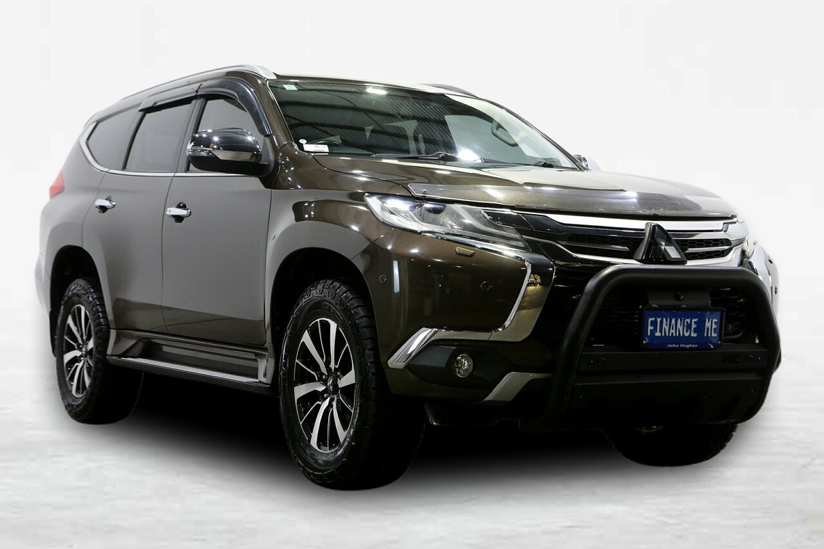 2017 Mitsubishi Pajero Sport Exceed QE