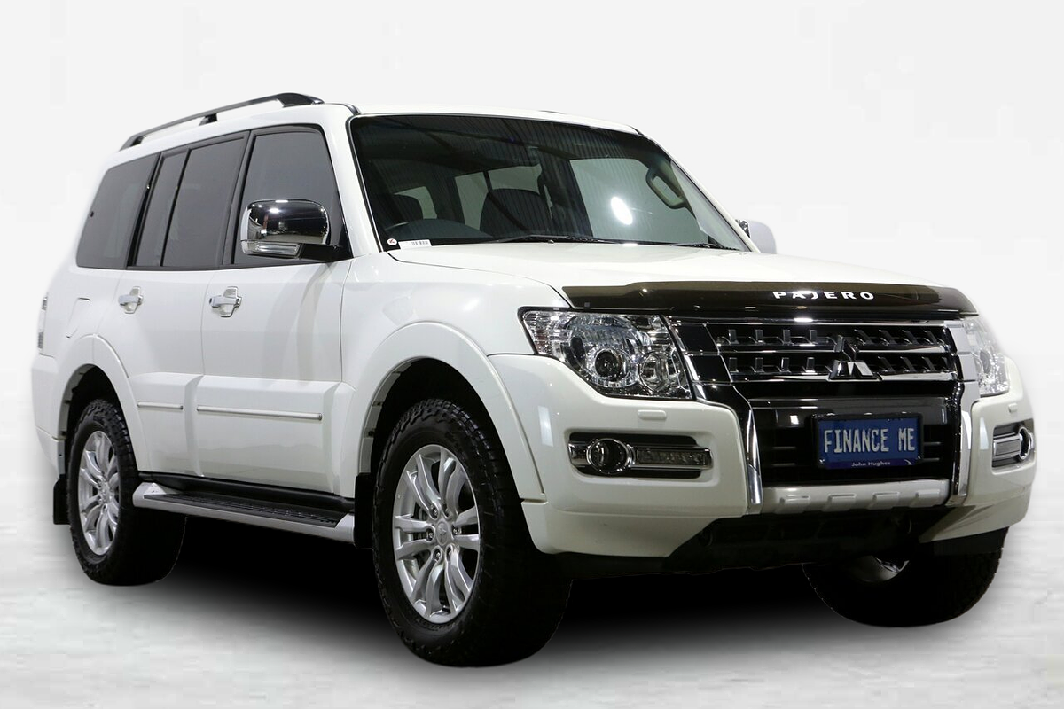 2020 Mitsubishi Pajero Exceed NX