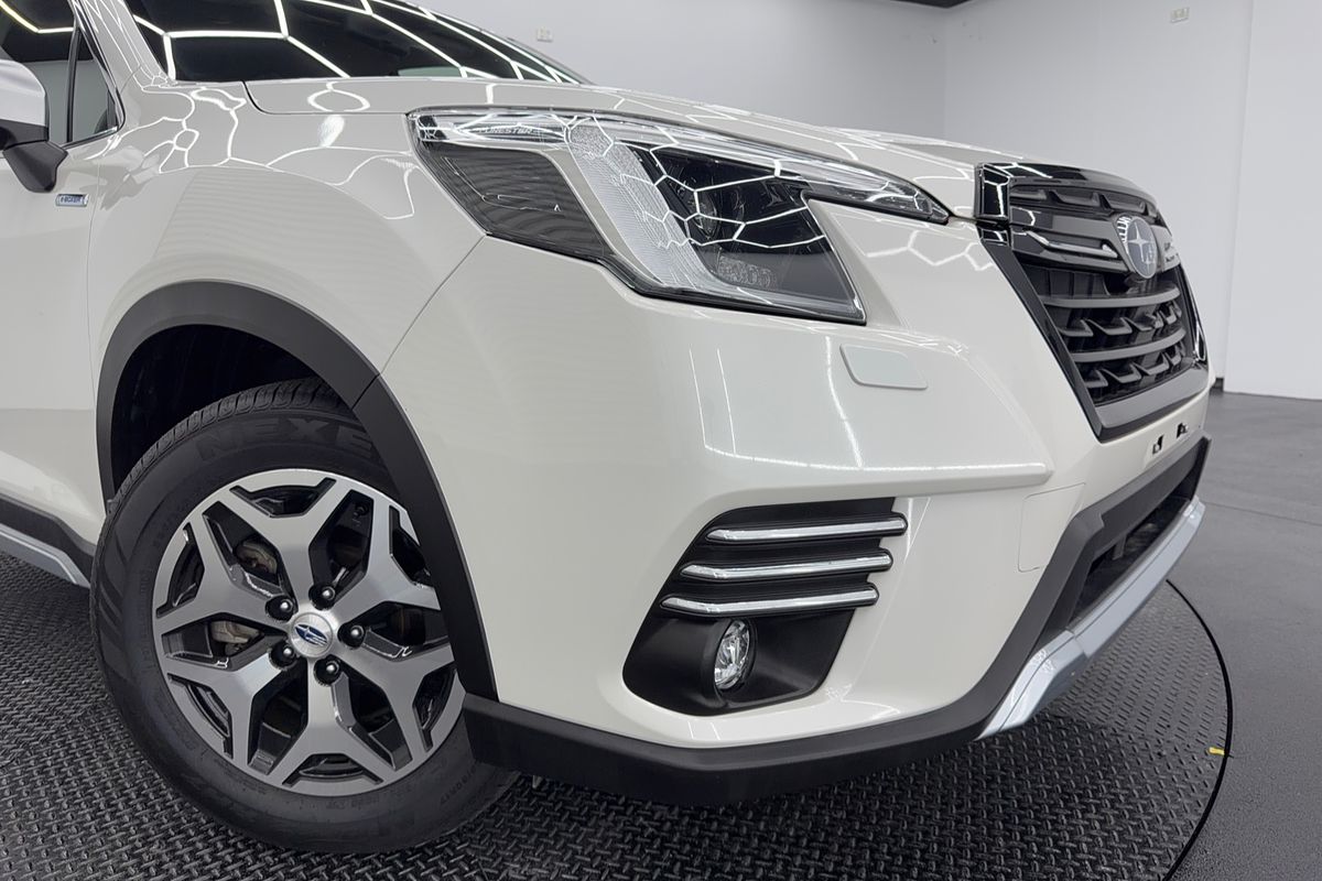 2023 Subaru Forester Hybrid L S5