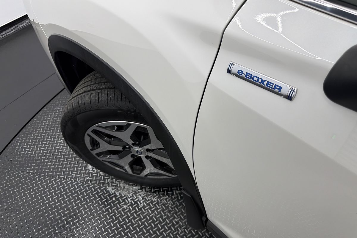 2023 Subaru Forester Hybrid L S5