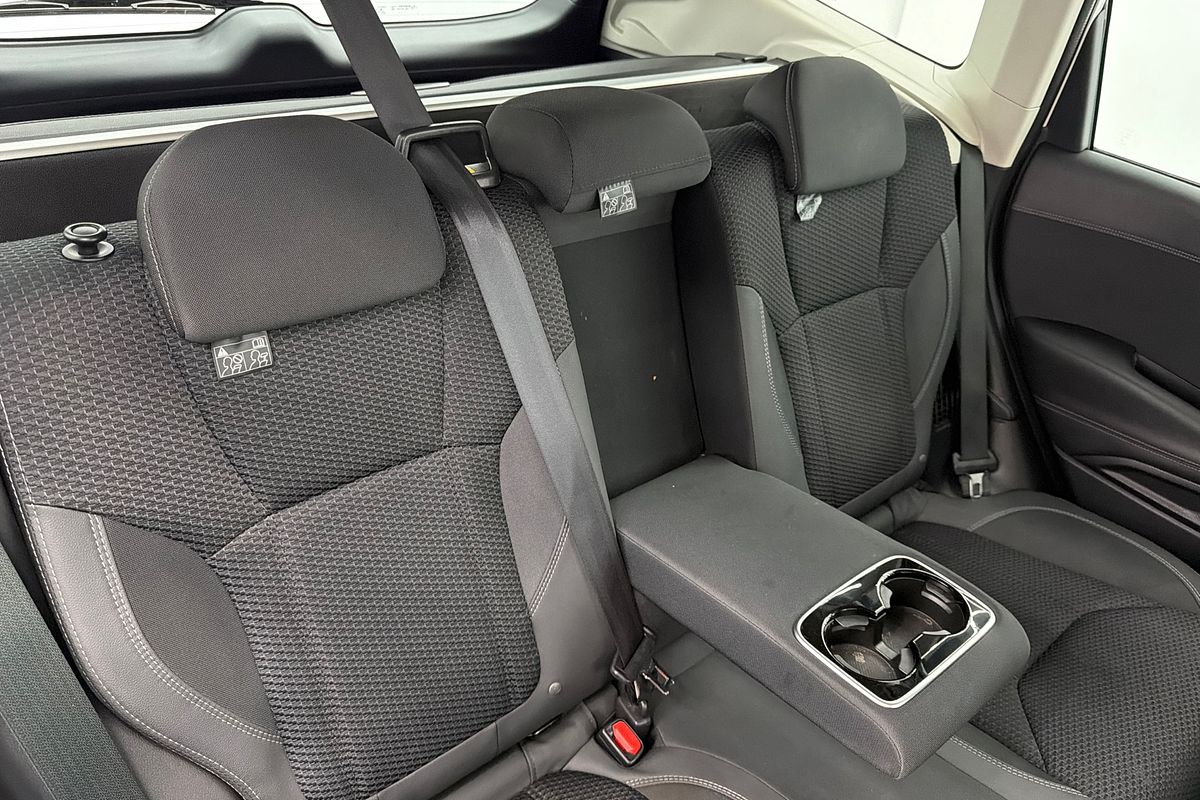 2023 Subaru Forester Hybrid L S5