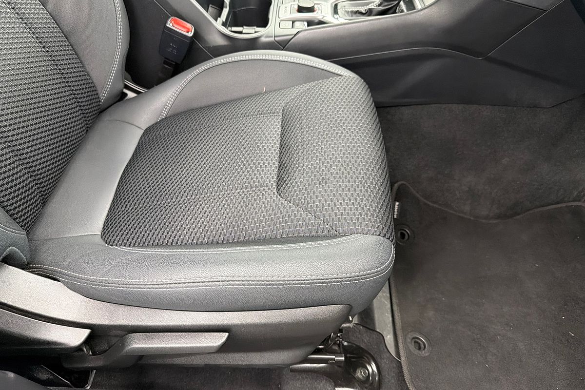 2023 Subaru Forester Hybrid L S5