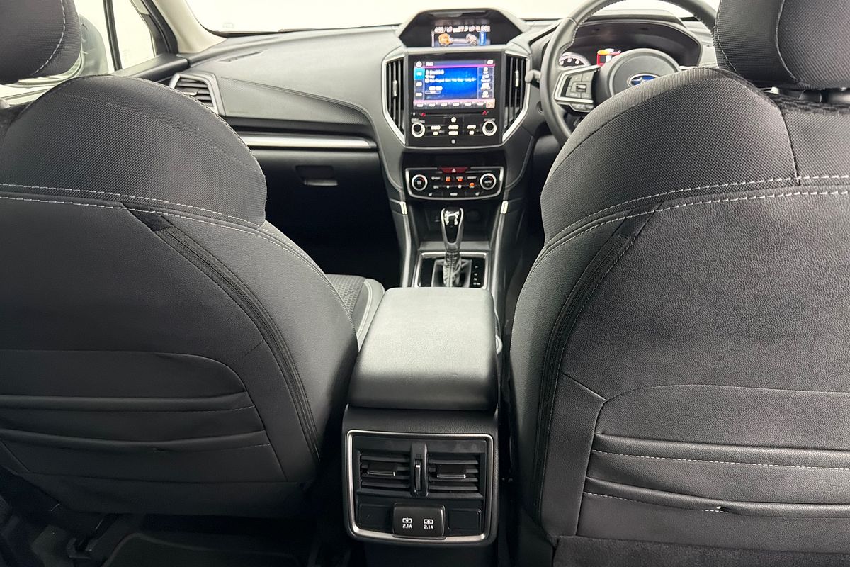 2023 Subaru Forester Hybrid L S5