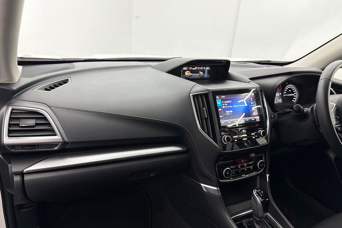 2023 Subaru Forester Hybrid L S5