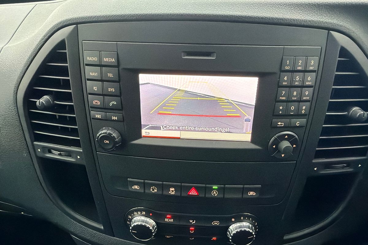 2020 Mercedes-Benz Valente 116CDI 447