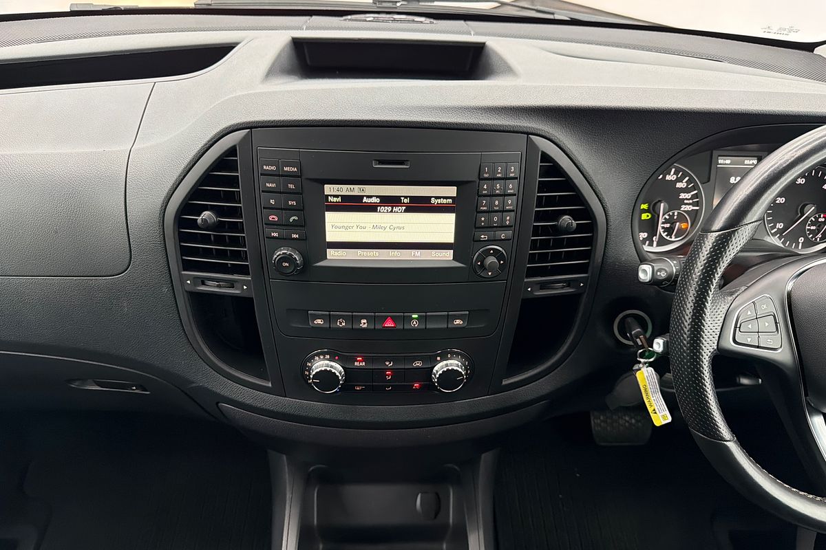 2020 Mercedes-Benz Valente 116CDI 447