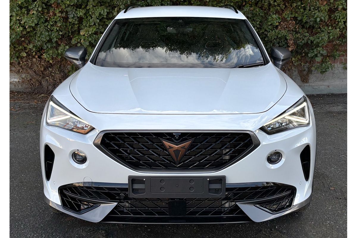 2024 CUPRA Formentor VZx KM