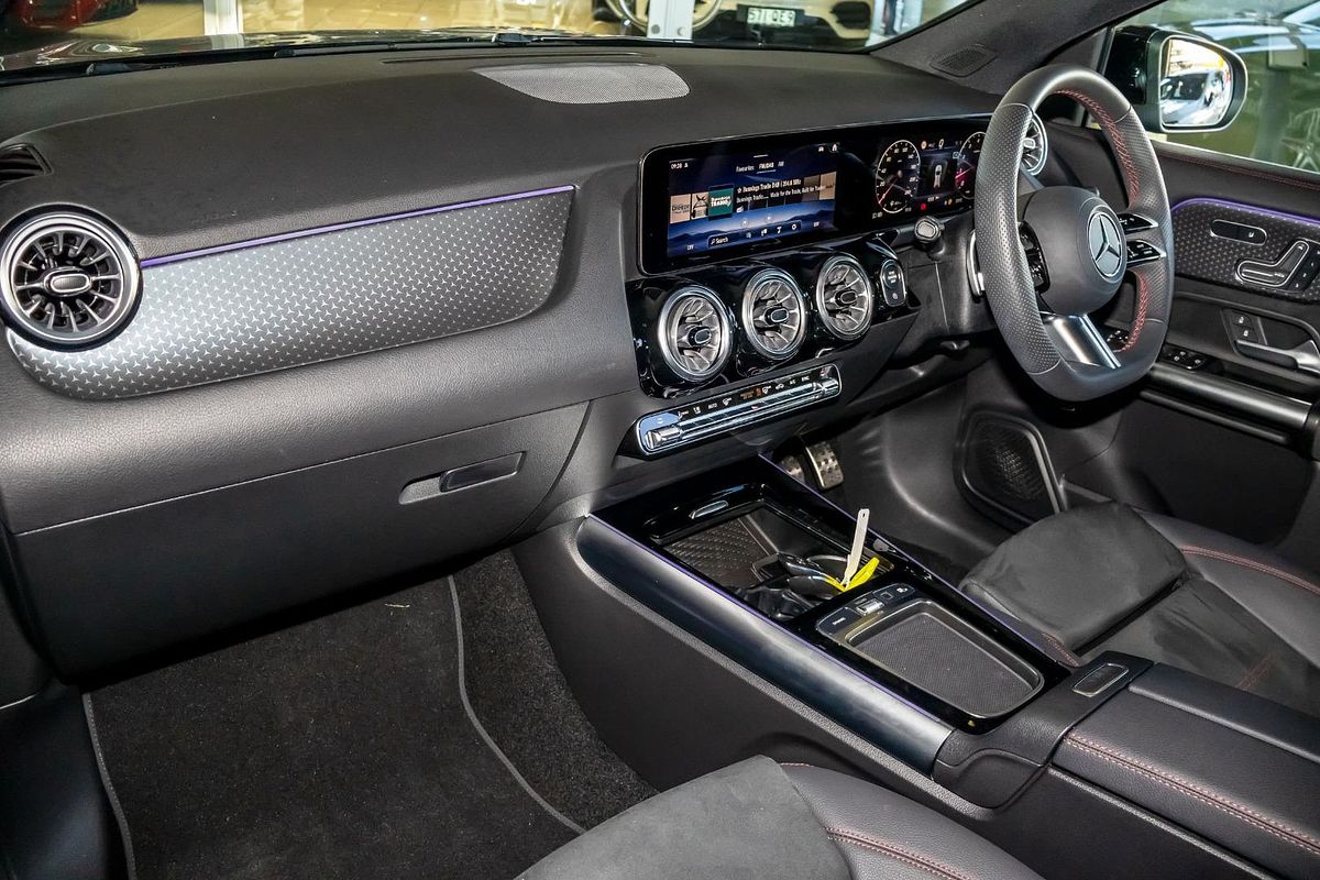 H247 805+055MY GLA250 WAG DUAL 8sp 2.0T/10kW
