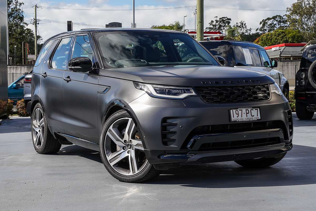 2023 Land Rover Discovery D300 Dynamic SE Series 5