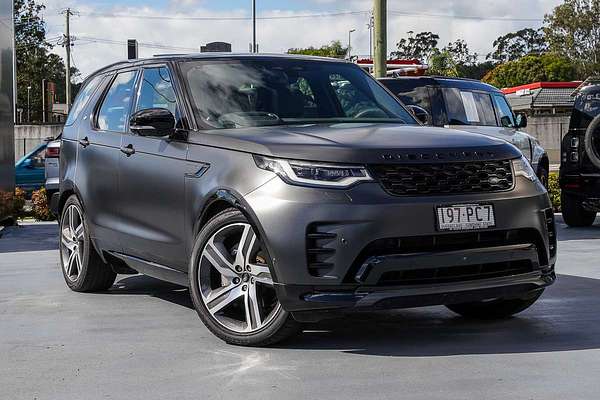 2023 Land Rover Discovery D300 Dynamic SE Series 5