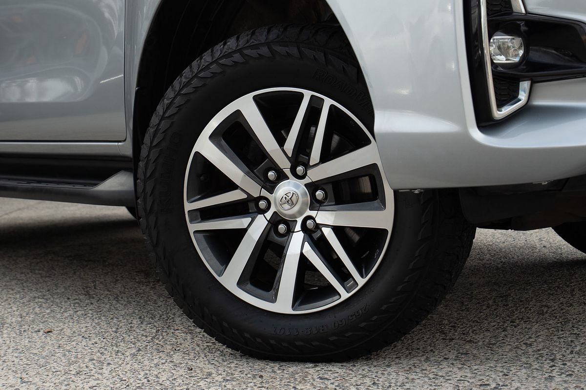 2018 Toyota Hilux SR5 GUN126R 4X4