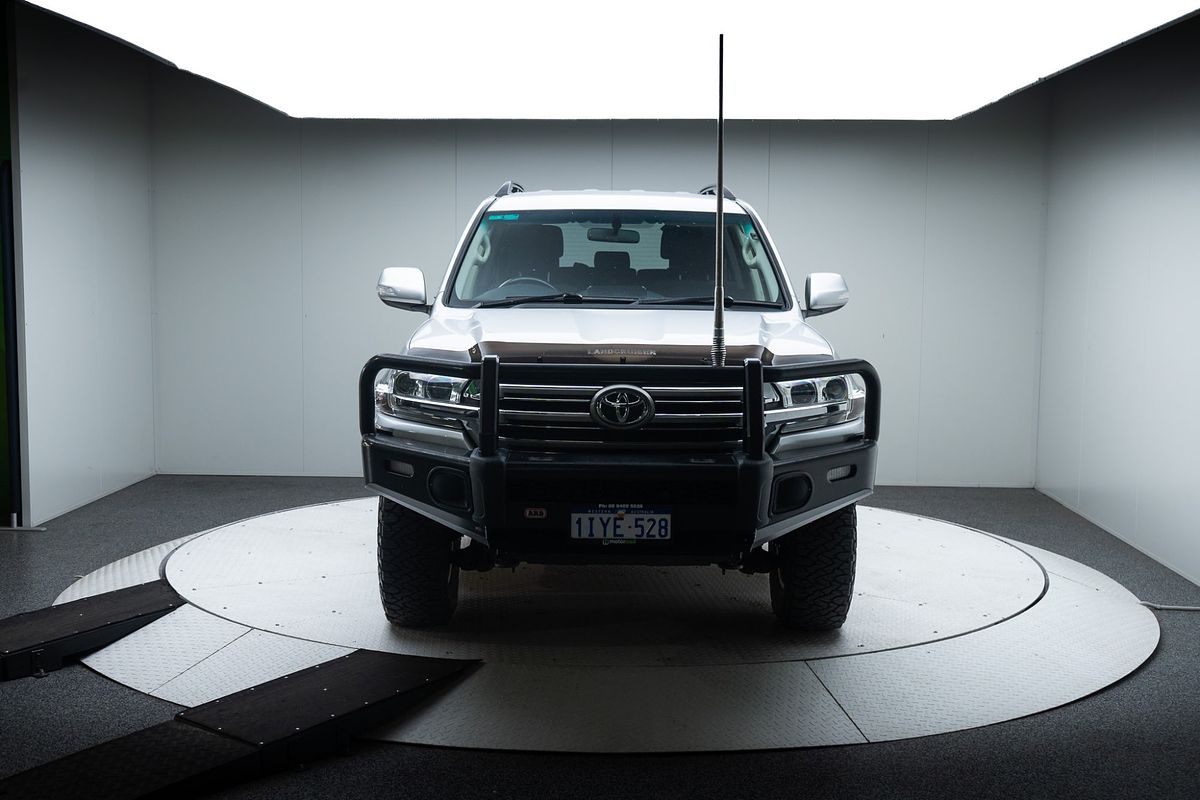 2017 Toyota Landcruiser GXL VDJ200R