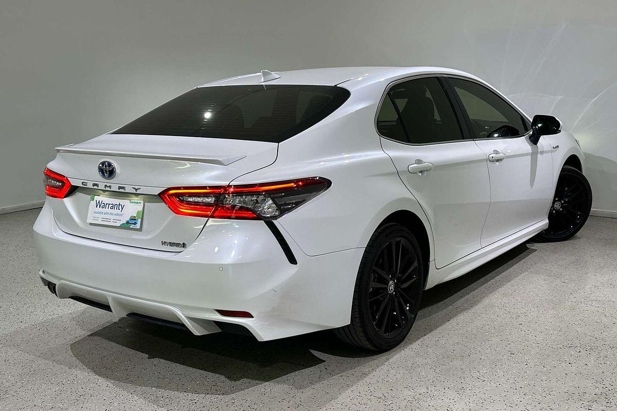 2024 Toyota Camry SX AXVH70R
