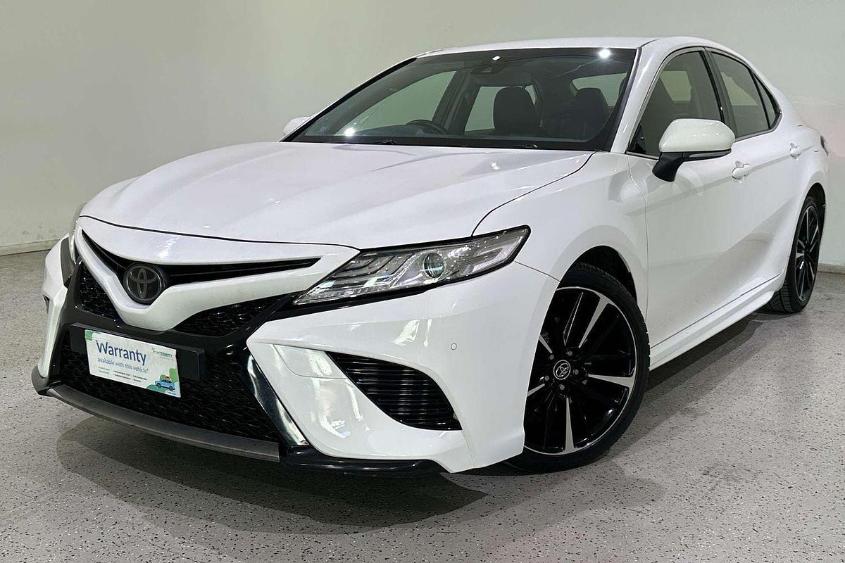 2019 Toyota Camry SX GSV70R