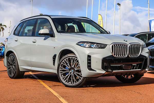 2026 BMW X5 xDrive40i M Sport G05 LCI